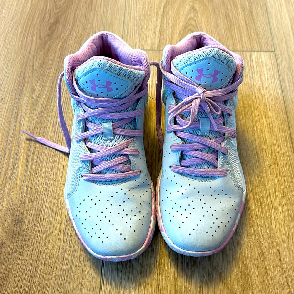 Youth Basketball Sneaker